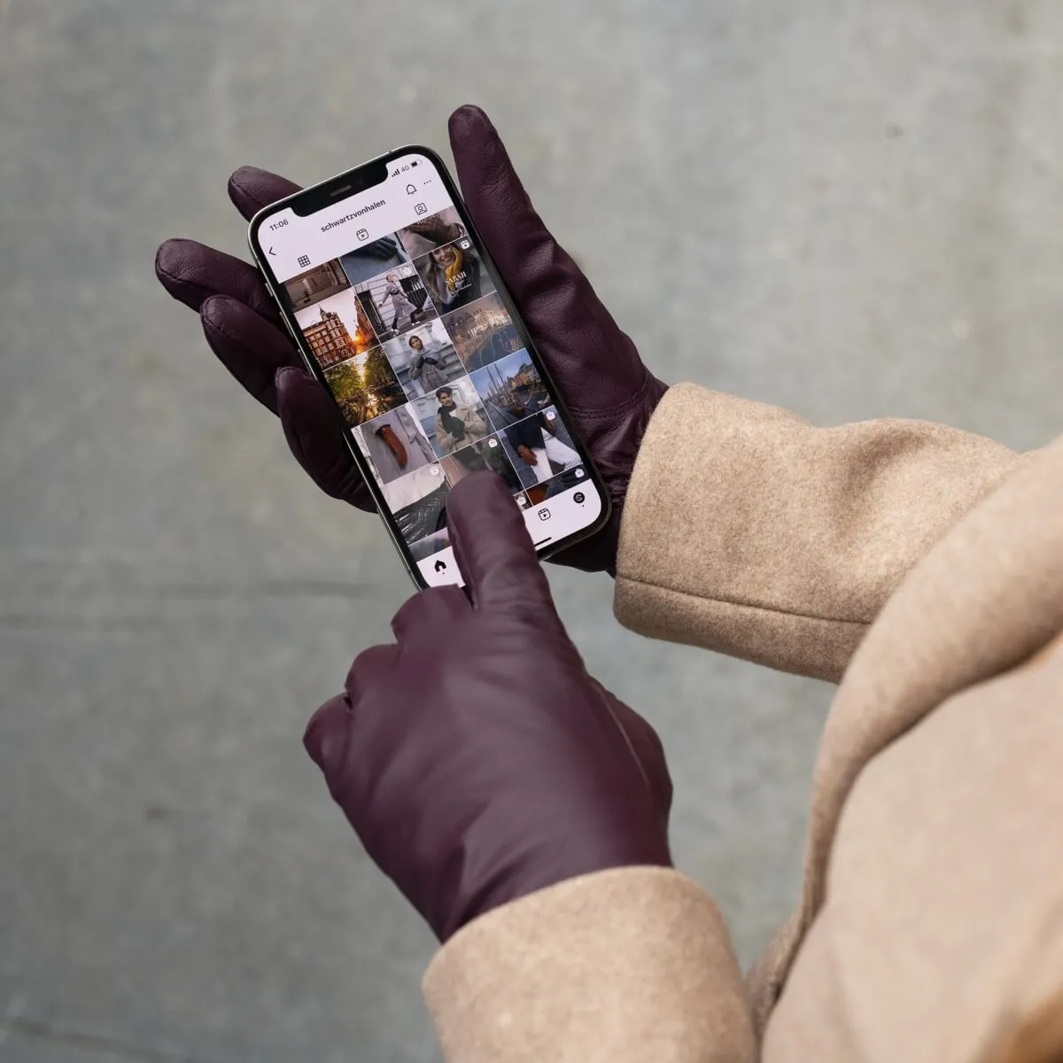 Ivy (purple) - sheepskin leather gloves with wool/cashmere lining & touchscreen feature