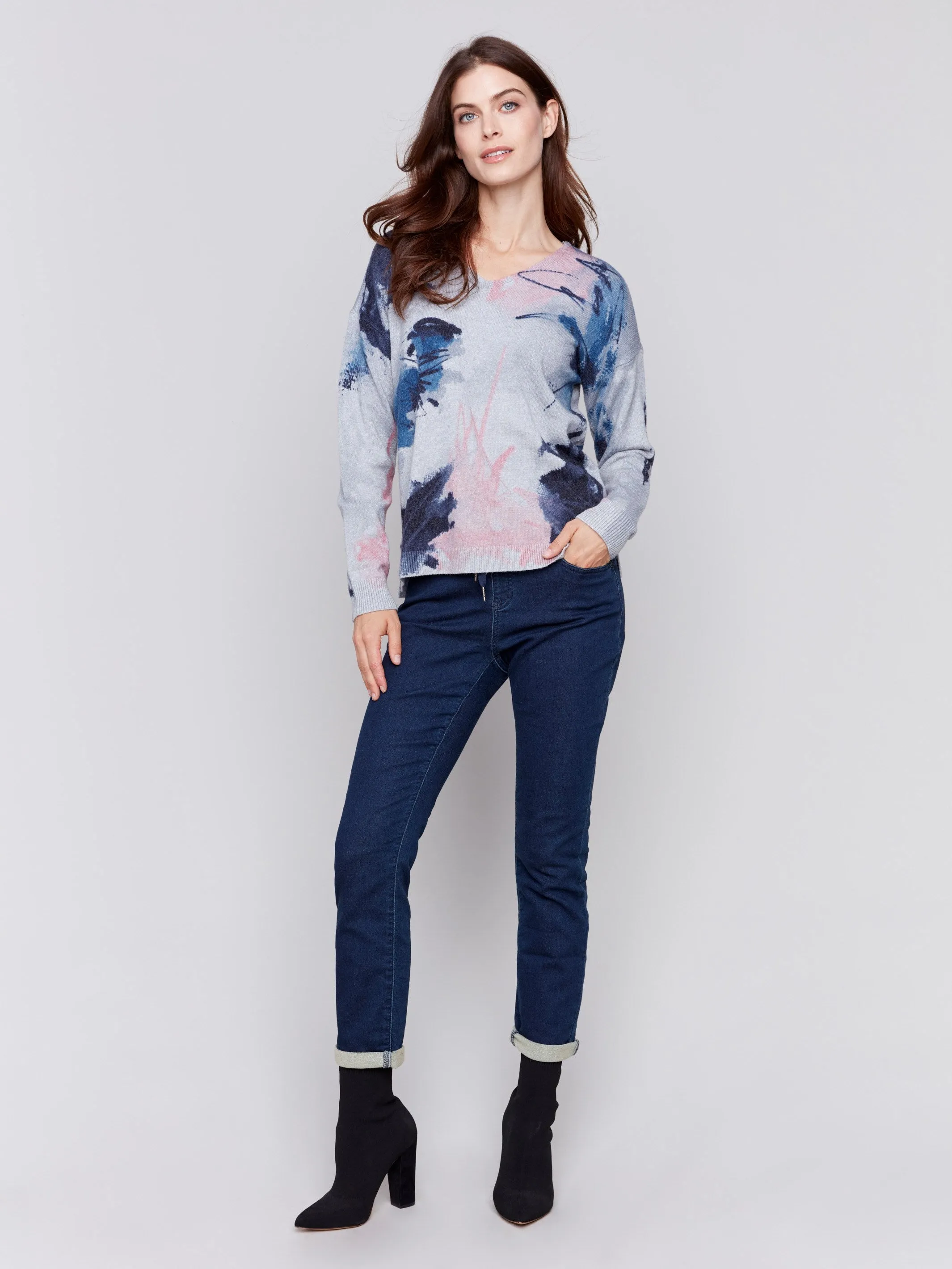 Printed Plush Knit V-Neck Sweater - Quartz