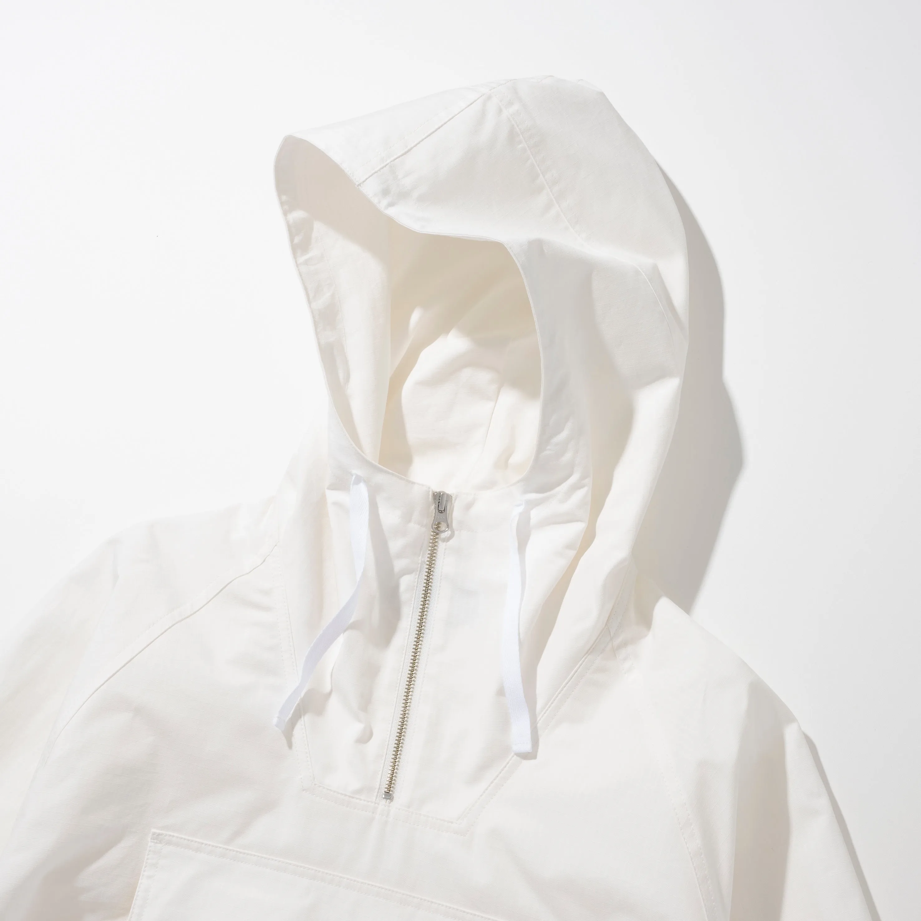 RIPSTOP OVERHEAD HOODED ANORAK  - WHITE