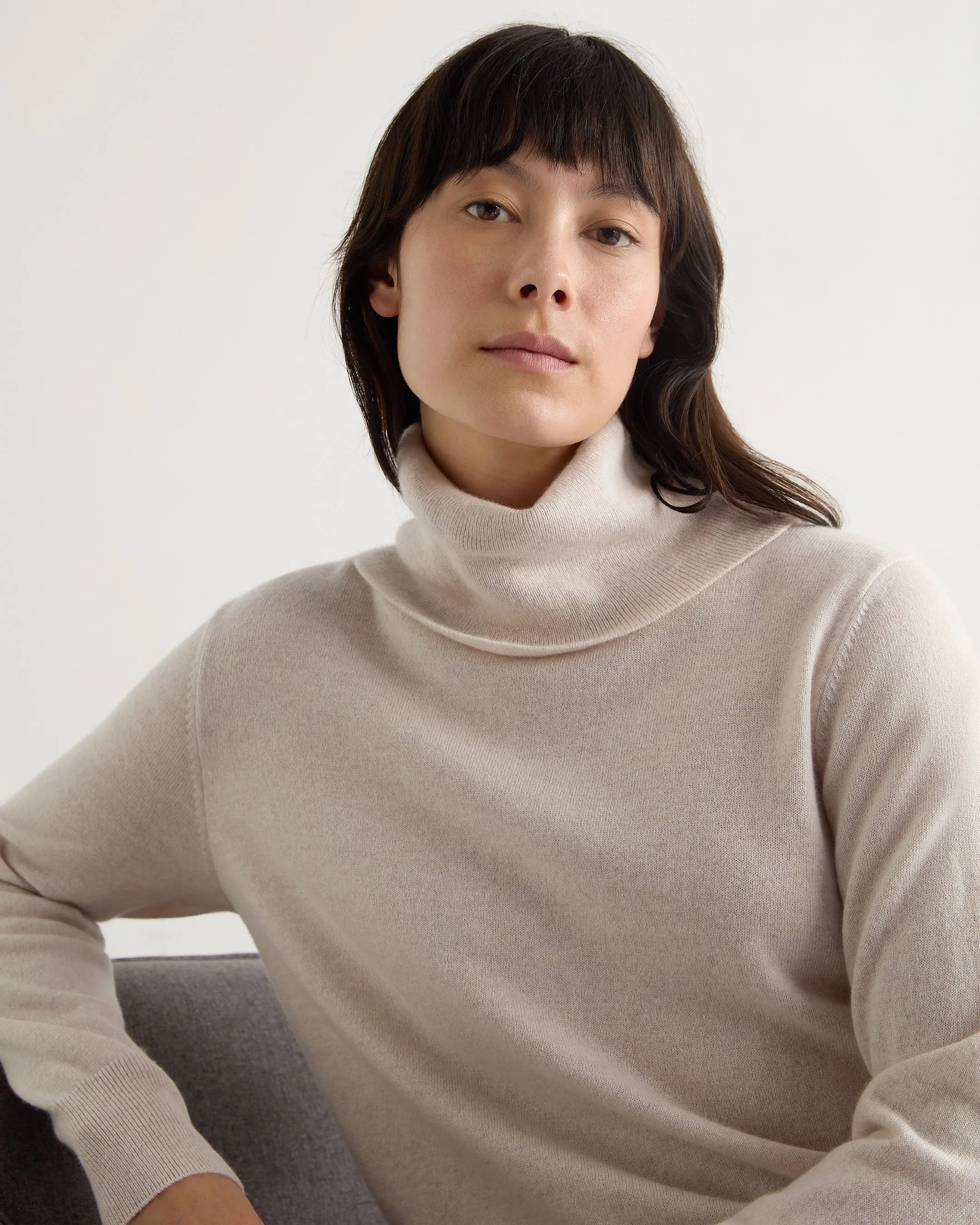 Women's Loose Turtle Neck Cashmere Sweater Frost White